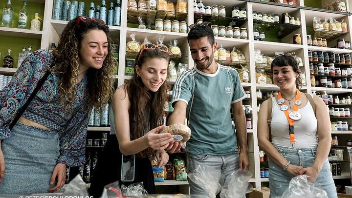 The Original Athens Food Walk: Bougatsa, Spices and Souvlaki
