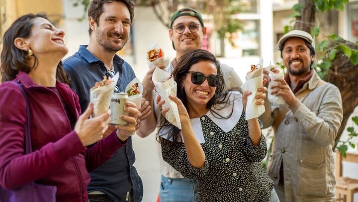Koukaki and Acropolis Food Tour: Trigona, Gyro and Tsipouro