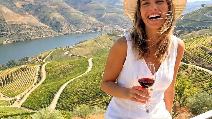 Ten Wines, Lunch Cooked Over Fire, and a Boat With Nobody Else On It