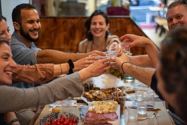 Athens Food Tour with a Coffee Reading and Your Own Souvlaki