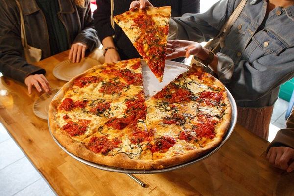 Bagel Bob's to Molly's, Past Three Famous Doorways