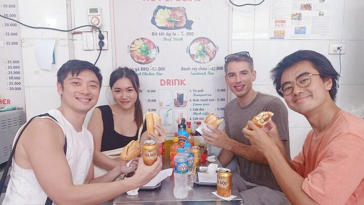 O Quan Chuong to Hang Bac: Hanoi's 36 Streets by Mouth
