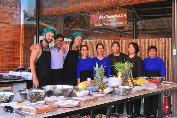 Mai Home on the Co Co River: Six Hours, Their Own Recipes