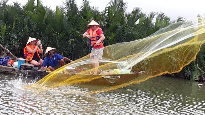 Two Full Hours at the Stove: Hoi An Eco Tour and Fishing