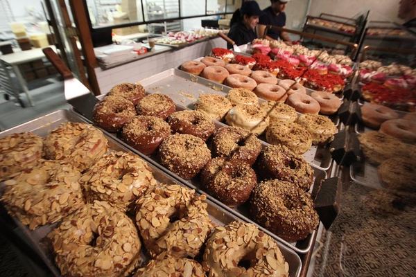 Bombolone, a 1964 Donut Wall, and a Brioche Finish