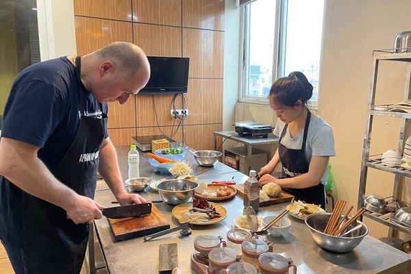 Private Apron Up Class: Five Dishes You Choose Yourself