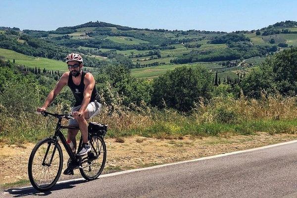 Chianti Colli Fiorentini by Bike: 24 km and a Villa Lunch